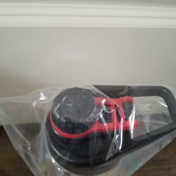 Pokemon 32 oz. Water Bottle - Picture 7 of 12